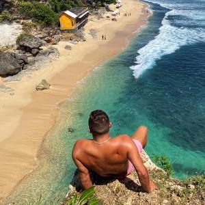 Meet your Posher, Wes